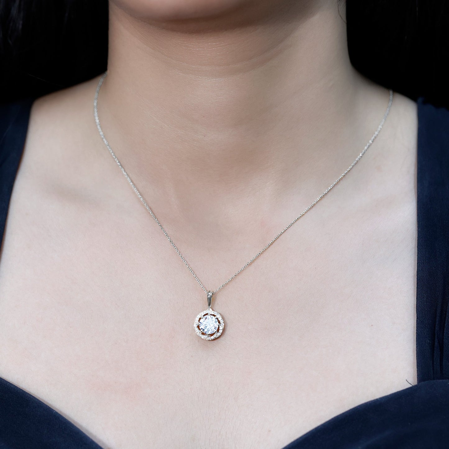 Certified 2 Carat Lab Grown Diamond Bridal Necklace For Bride