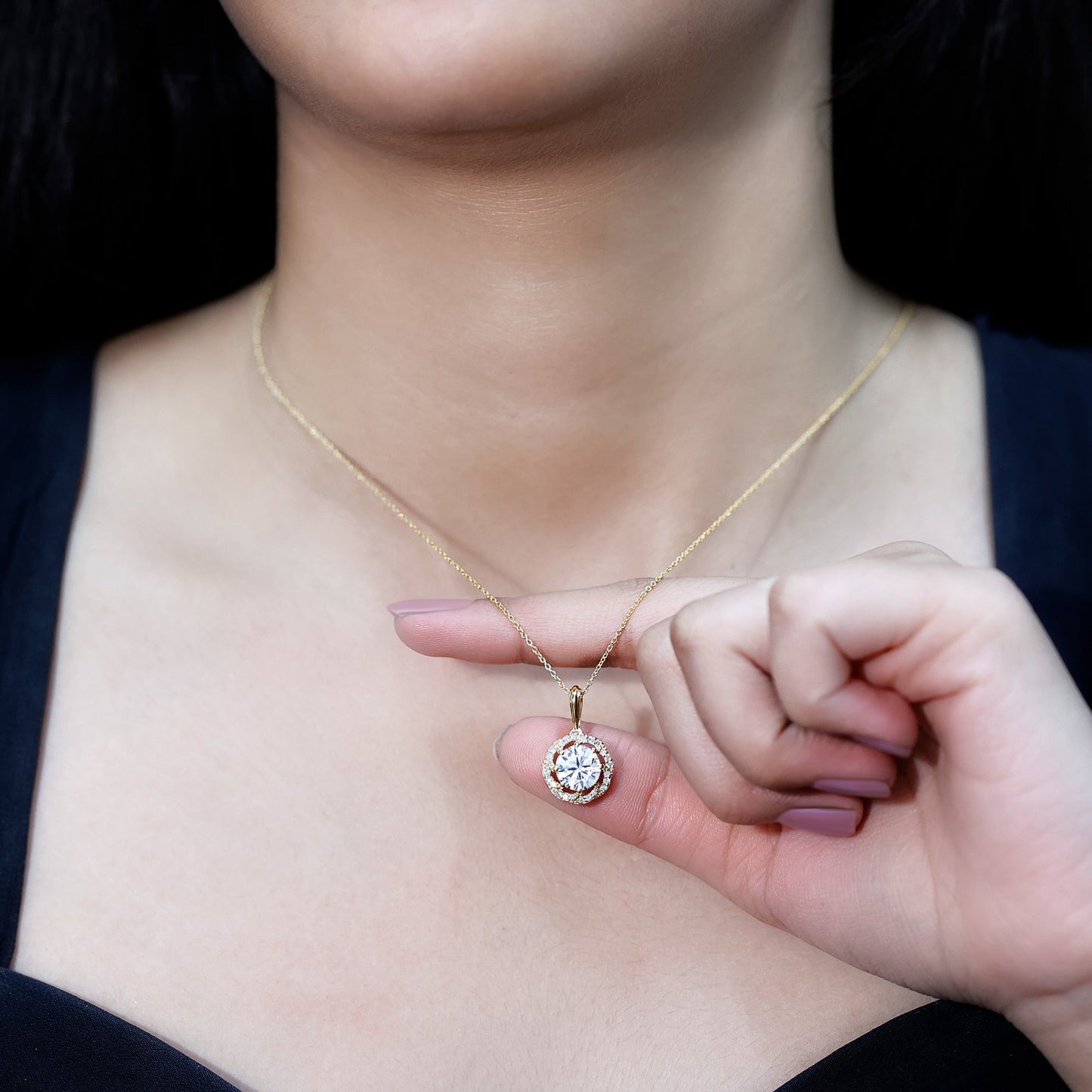 Certified 2 Carat Lab Grown Diamond Bridal Necklace For Bride