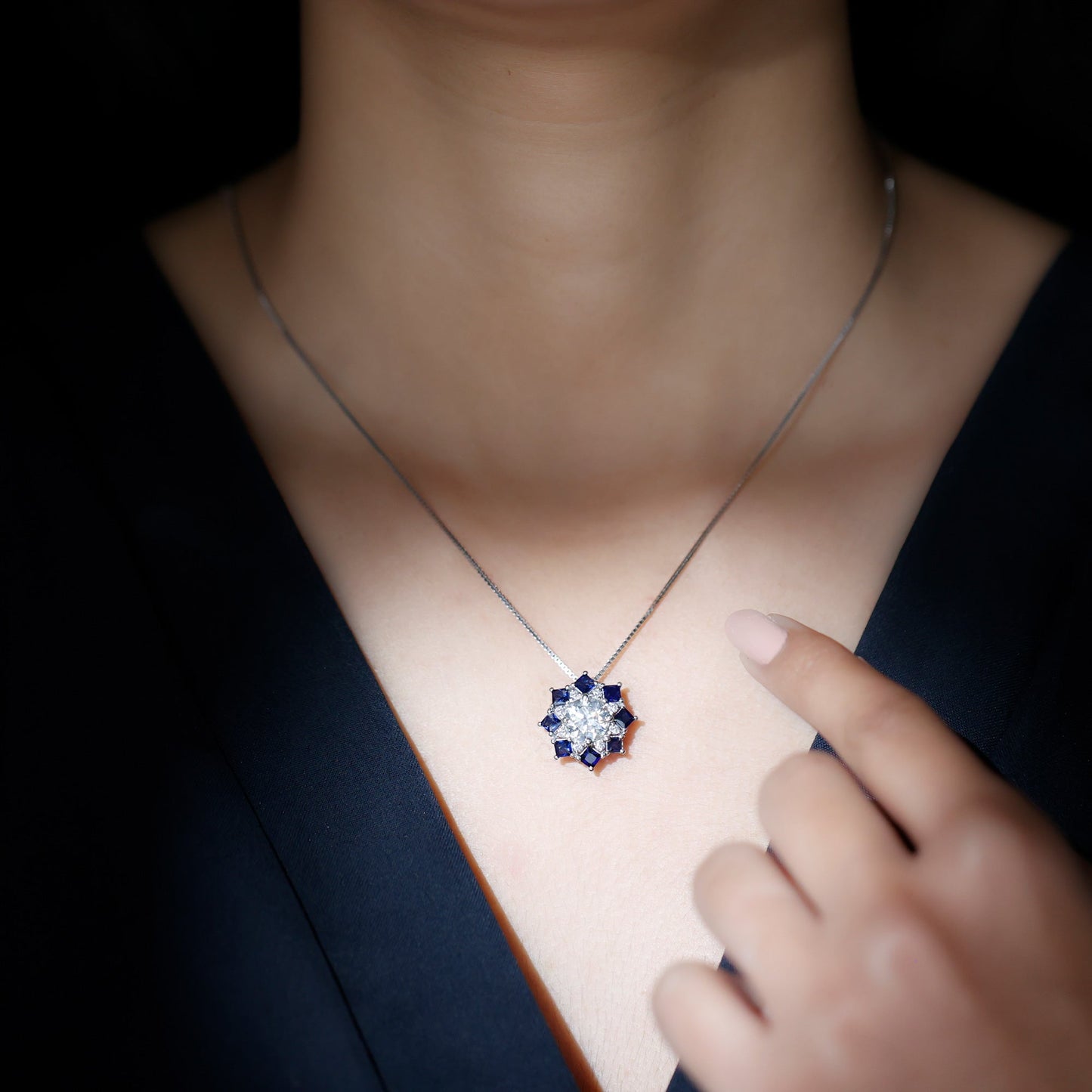 Lab Grown Diamond Art Deco Necklace With Blue Sapphire