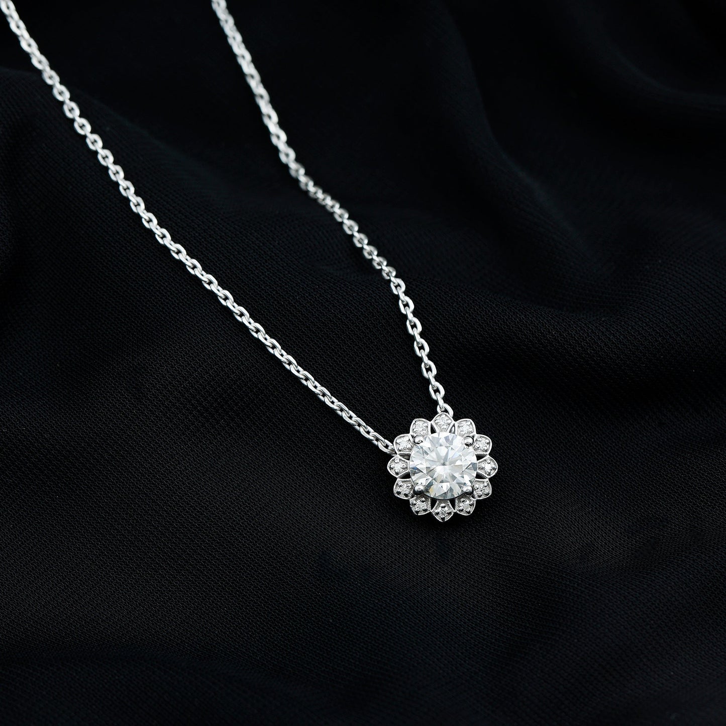 Certified 2 Carat Lab Grown Diamond Cocktail Necklace For Women