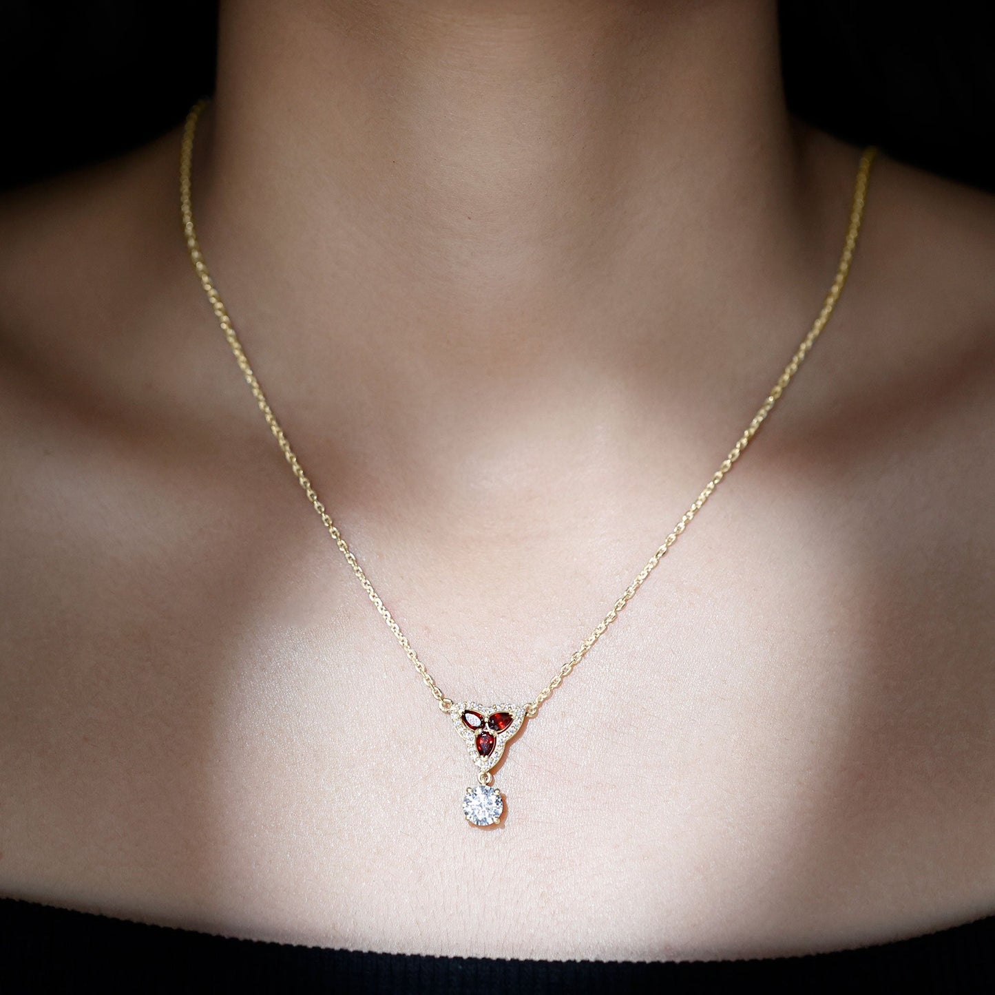 1.2 Carat Lab Grown Diamond Dangle Necklace With Garnet