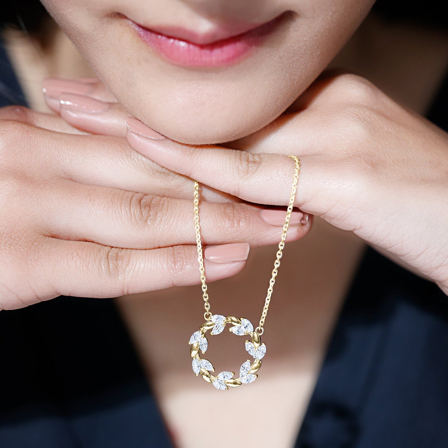 Lab Grown Diamond Nature Inspired Circle Necklace
