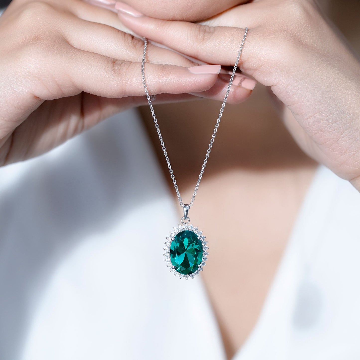 AAAA Quality 14 Carat Lab Grown Emerald Statement Necklace With Silver Chain