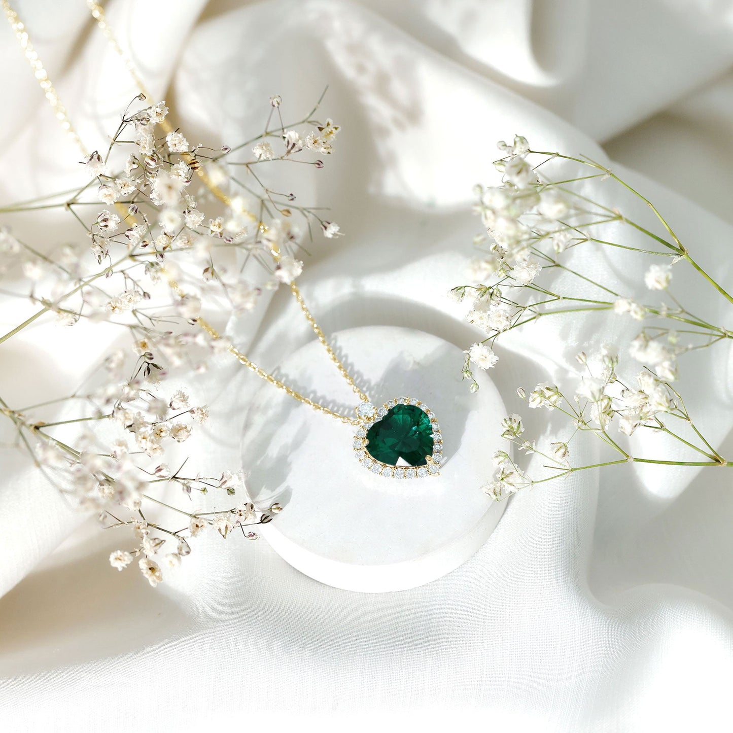 Lab Created 5.6 Carat Emerald Moissanite Heart Pendant Necklace