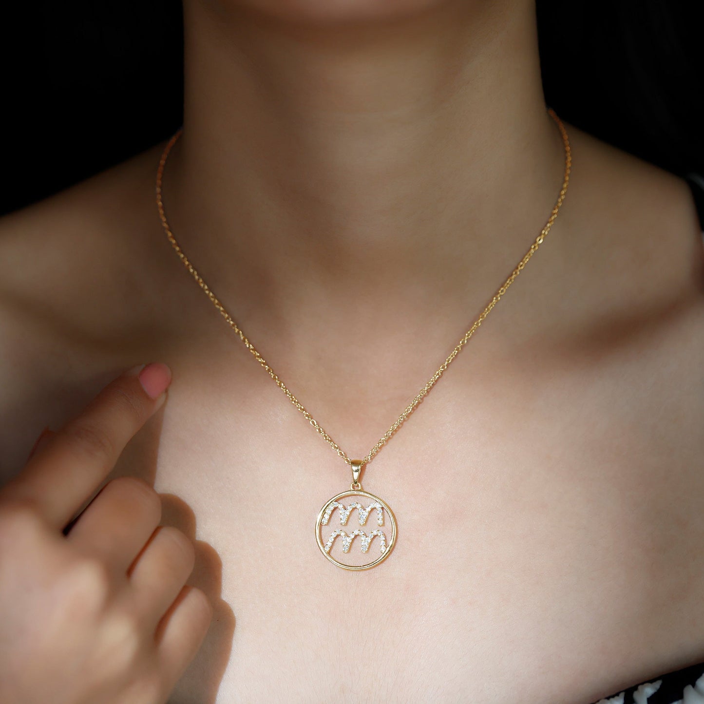 Certified Moissanite Zodiac Aquarius Pendant Necklace