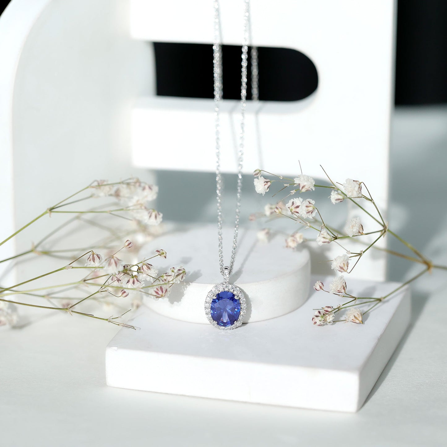 Certified 4 Carat Oval Lab Grown Blue Sapphire Bridal Necklace with Silver Chain