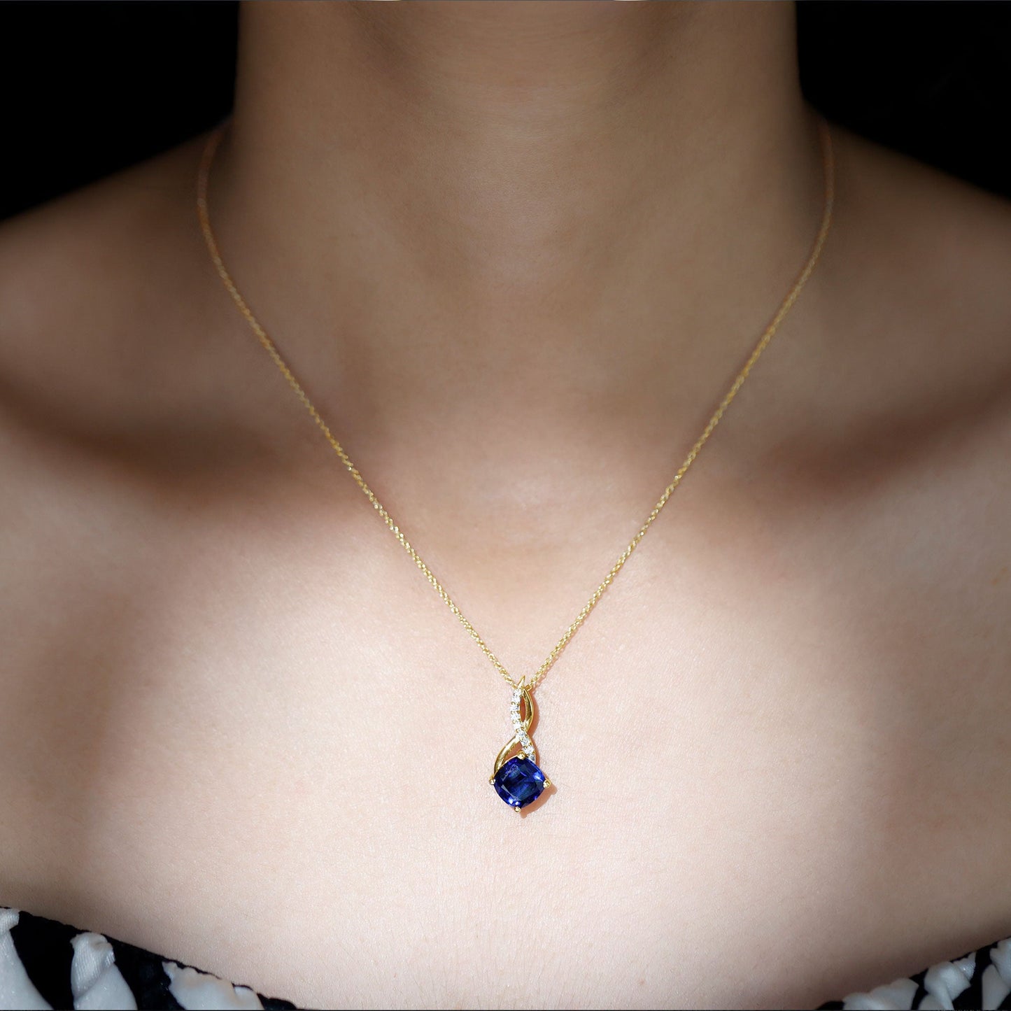 2.7 Carat Cushion Cut Lab Created Blue Sapphire Diamond Infinity Necklace