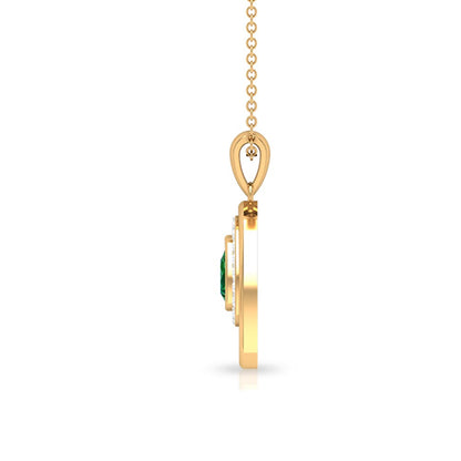 Natural Emerald Teardrop Necklace with Diamond
