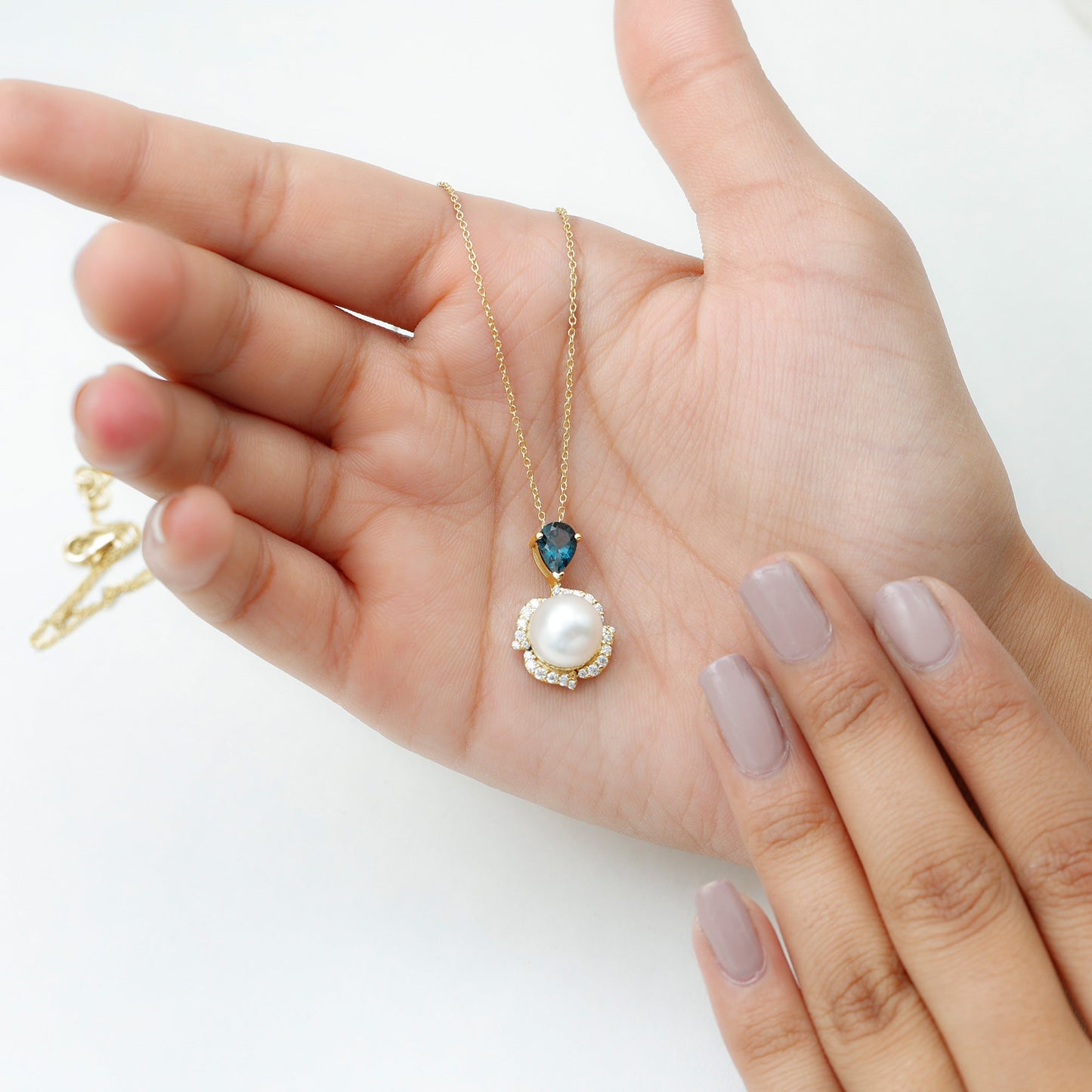 8 Carat Freshwater Pearl Designer Bridal Necklace with London Blue Topaz