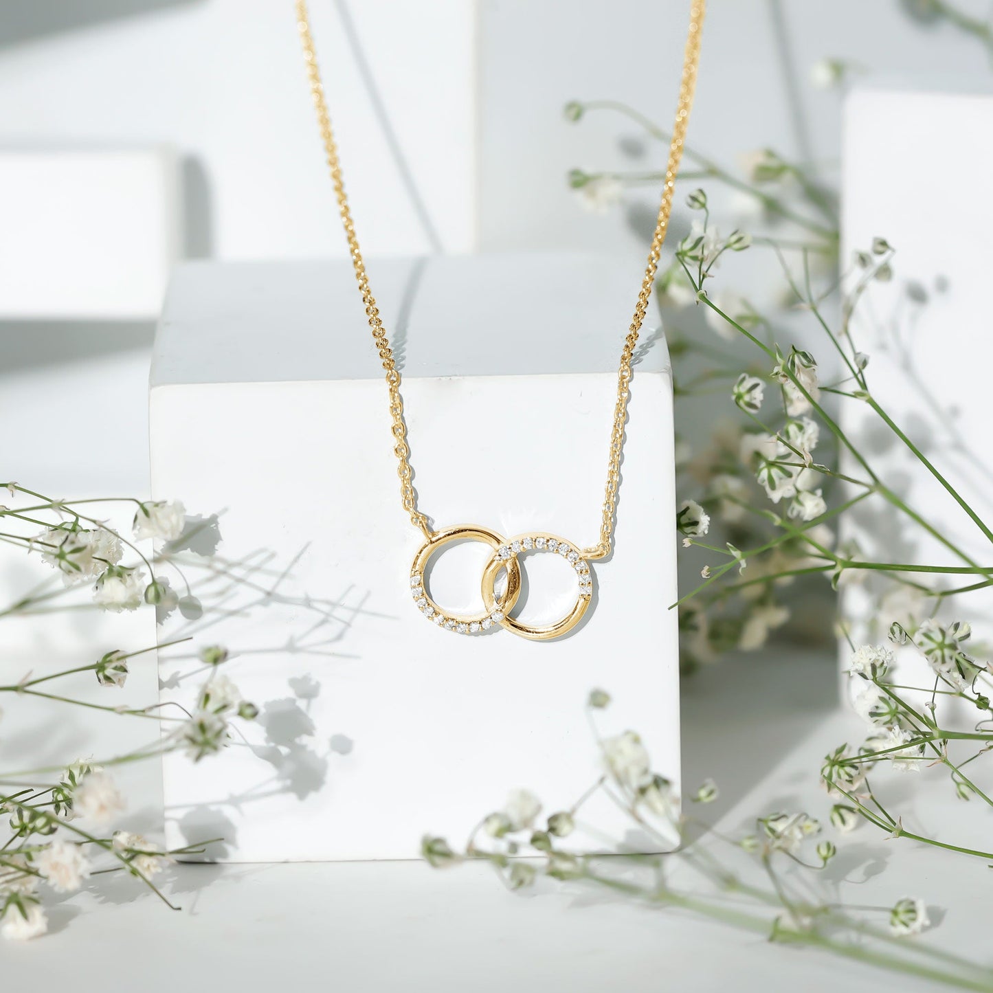 Certified Diamond Circle Pendant Necklace