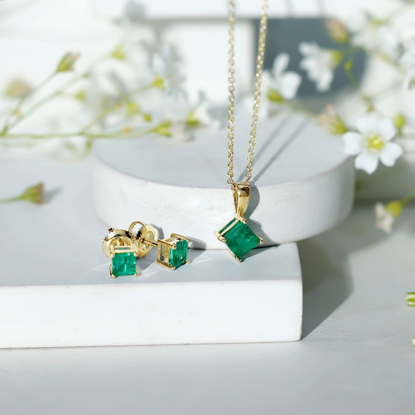 Natural Princess Cut Emerald Solitaire Jewelry Set