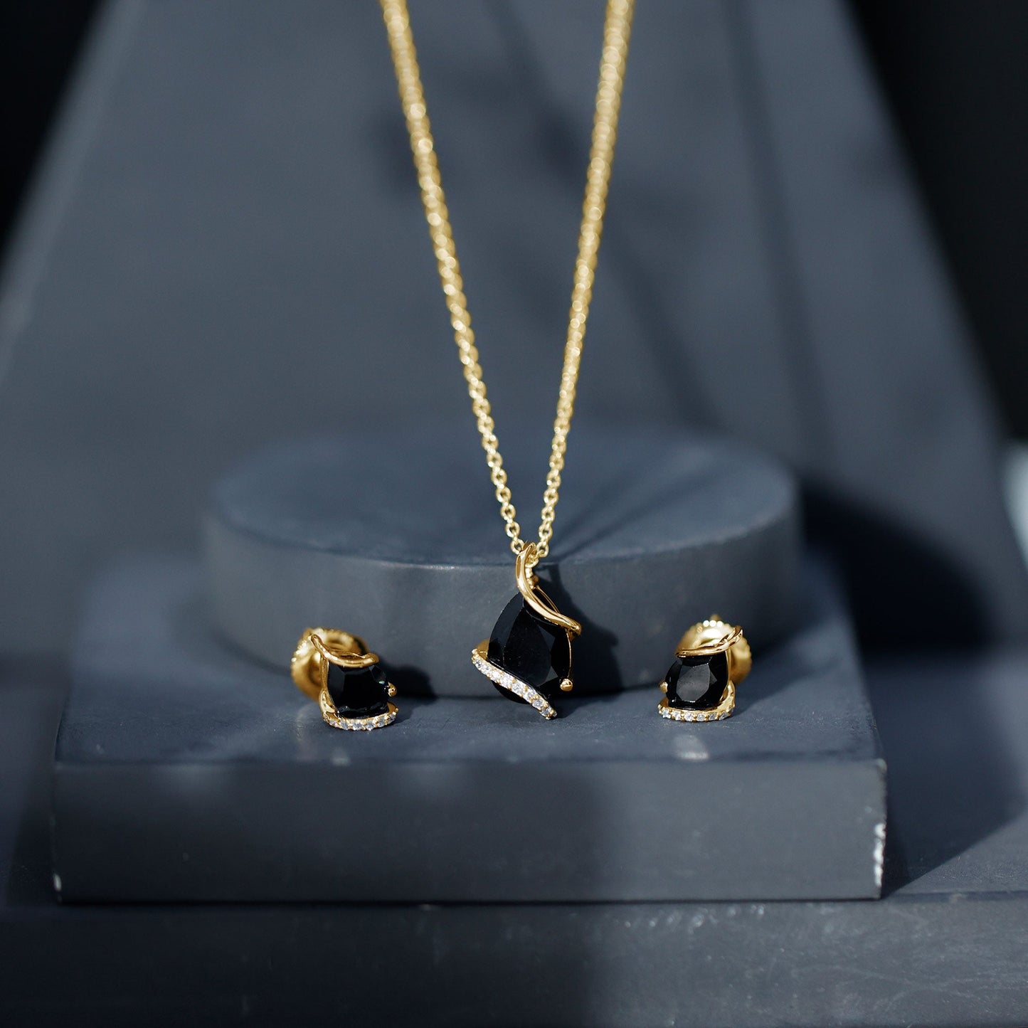 Pear Shaped Black Spinel and Moissanite Teardrop Necklace Earrings Set