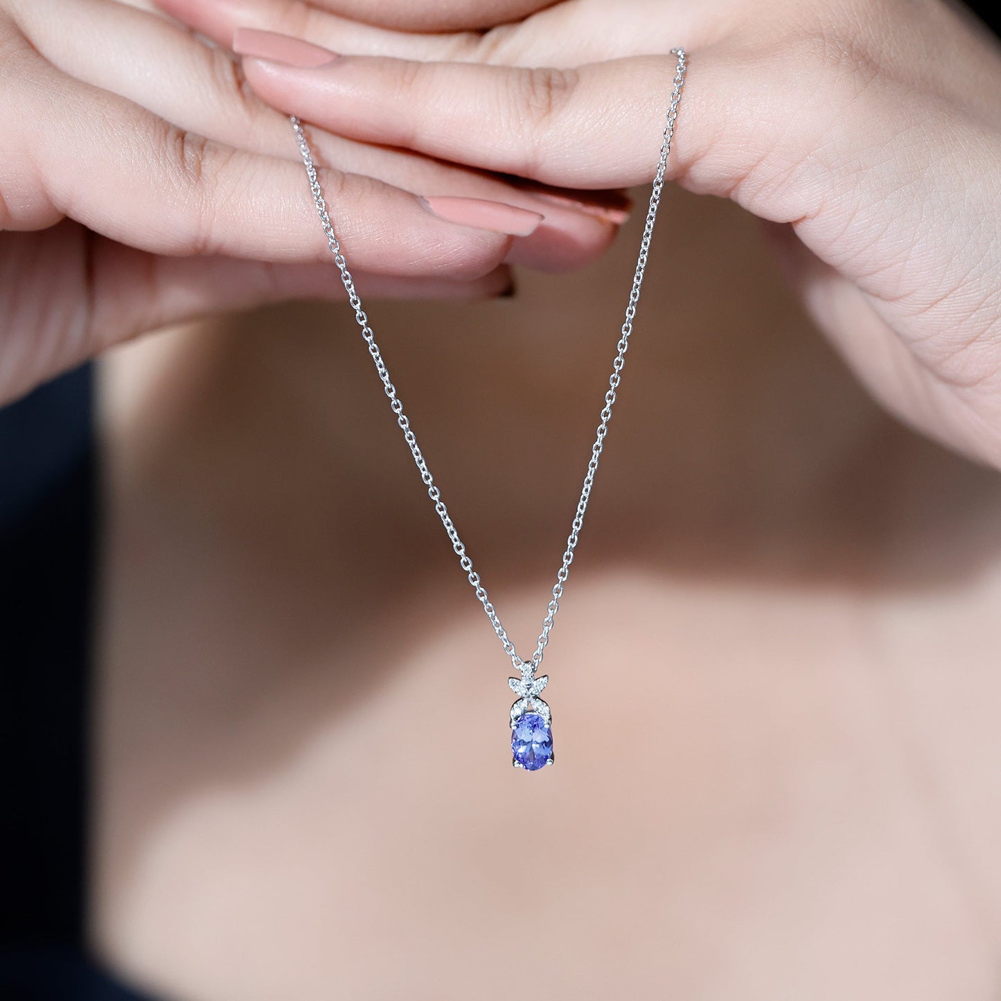 Oval Shaped 1 Carat Tanzanite Pendant Necklace with Diamond Flower