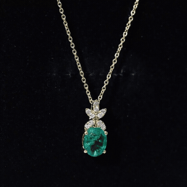 2 Carat Oval Lab Grown Emerald Wedding Necklace with Diamond Flower