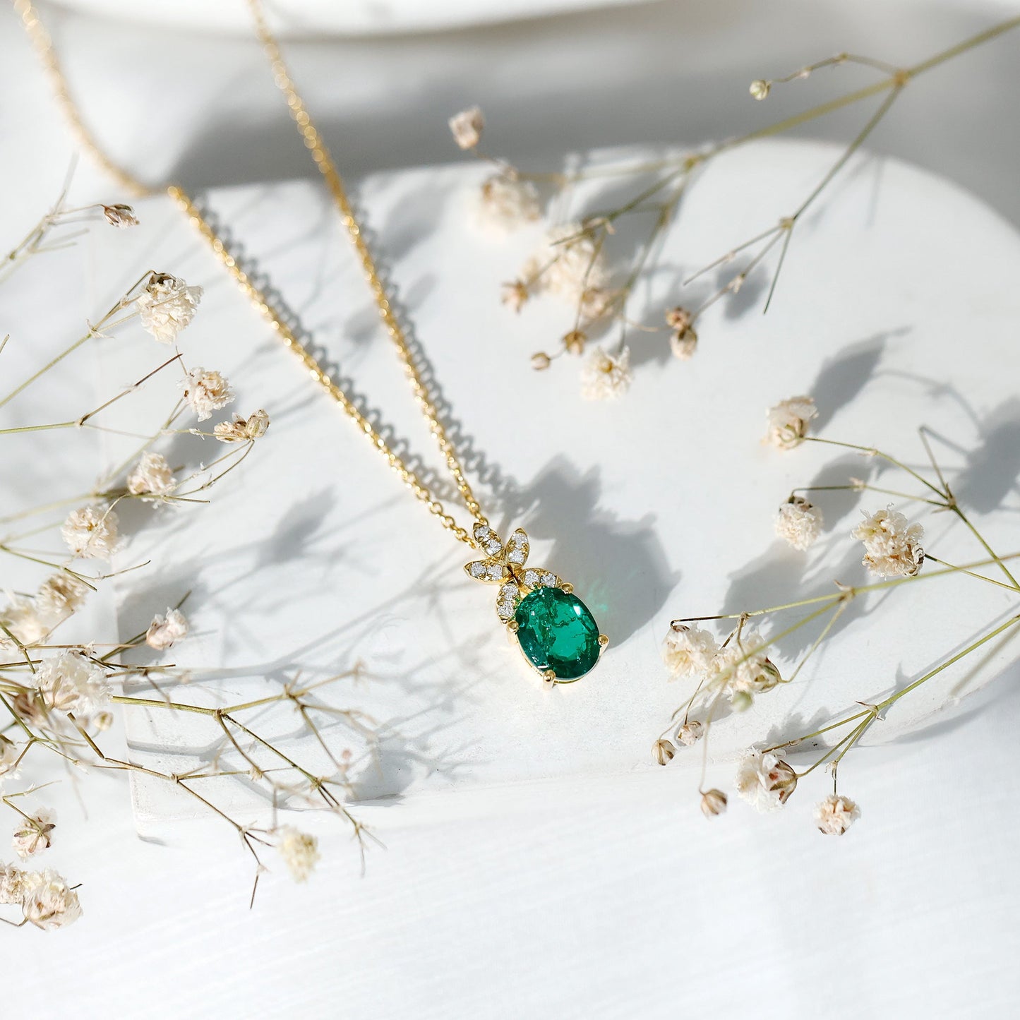 2 Carat Oval Lab Grown Emerald Wedding Necklace with Diamond Flower