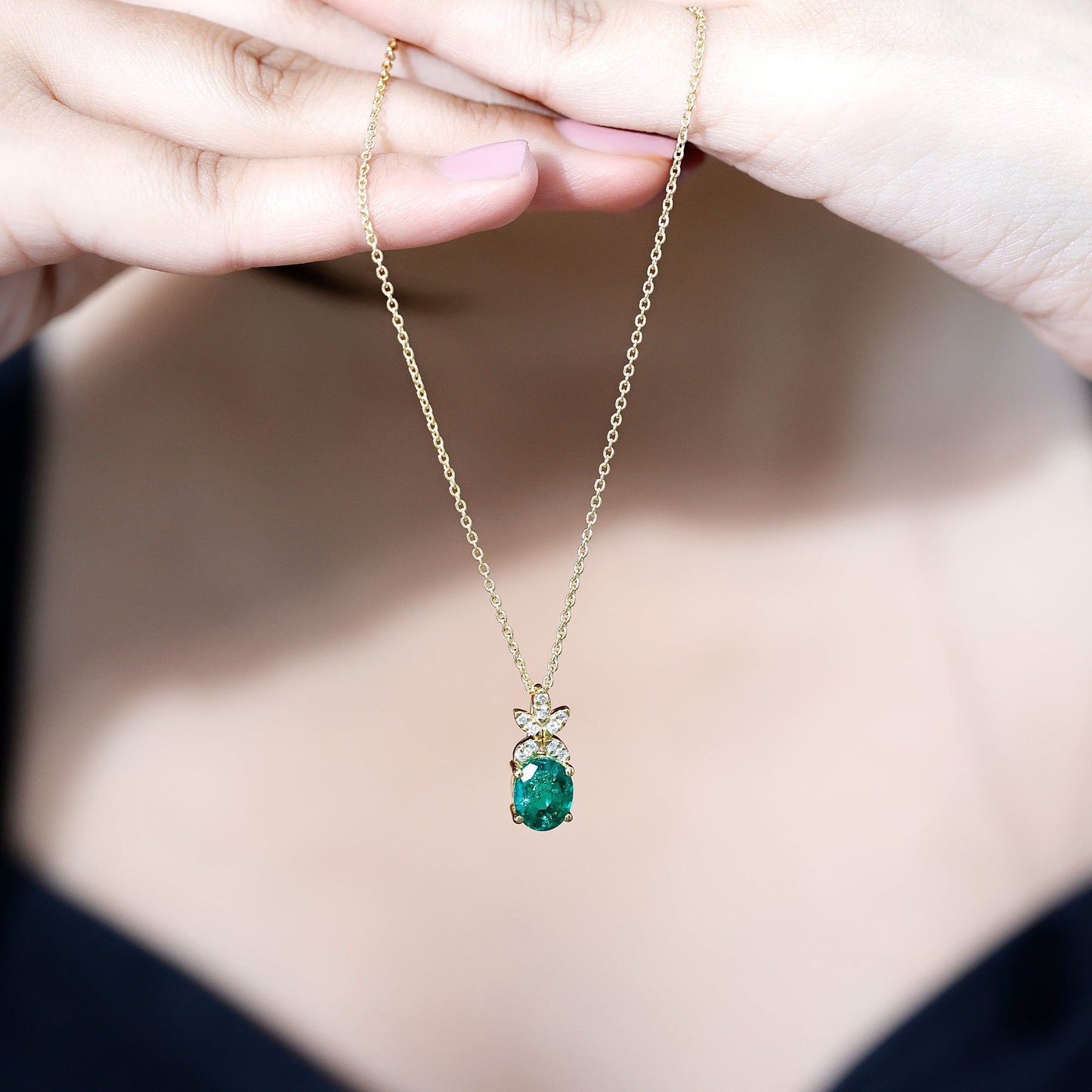 2 Carat Oval Lab Grown Emerald Wedding Necklace with Diamond Flower