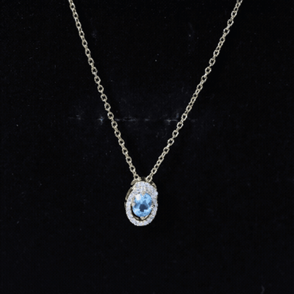 Natural Oval Sky Blue Topaz Diamond Necklace with Silver Chain