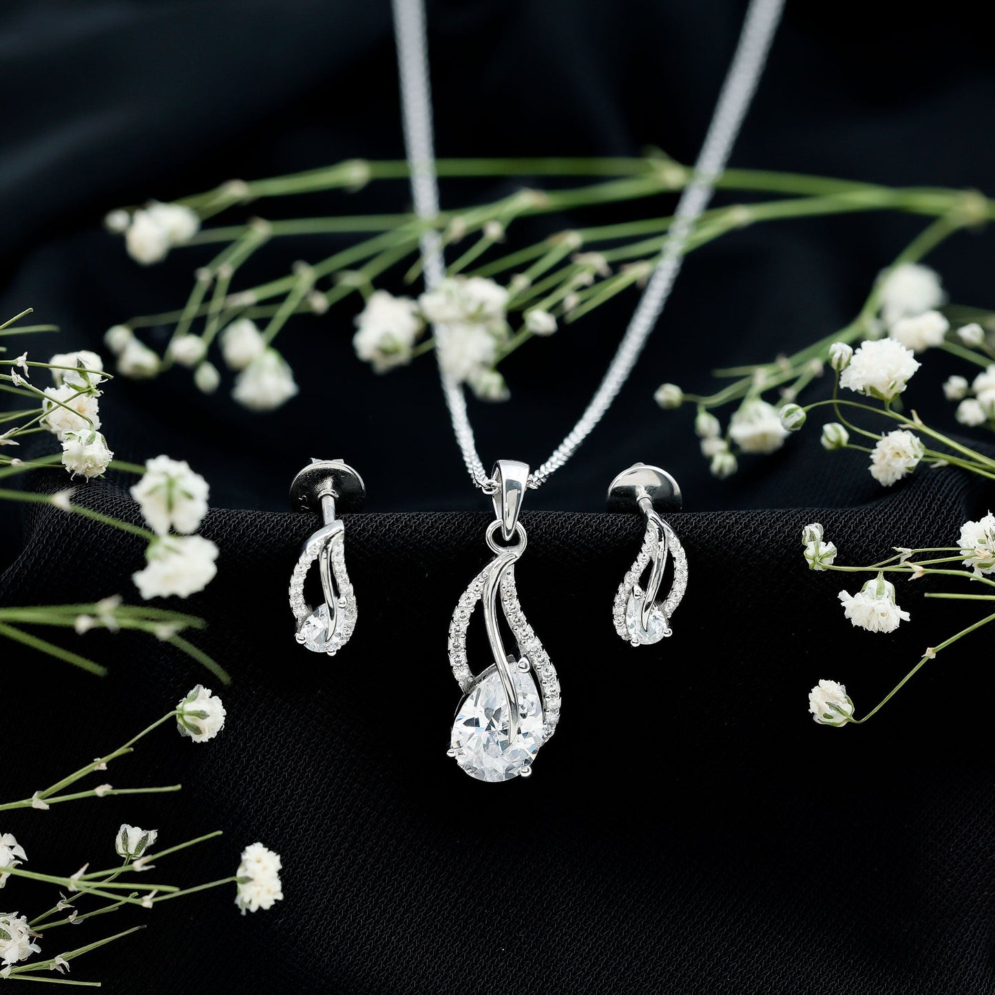 3 Carat Pear Cubic Zirconia Bridal Necklace and Earrings Set in Silver