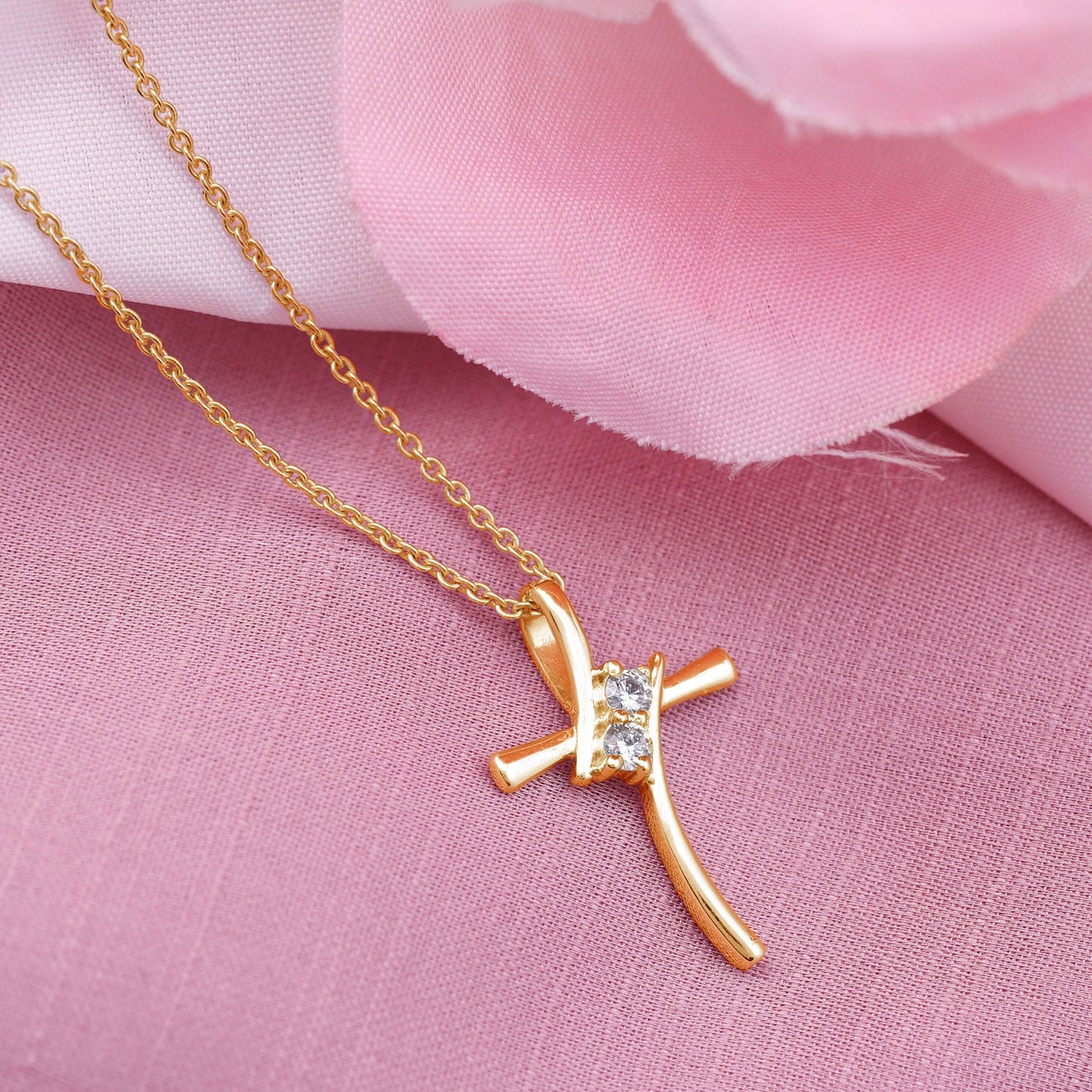 Diamond Cross Pendant Necklace for Women