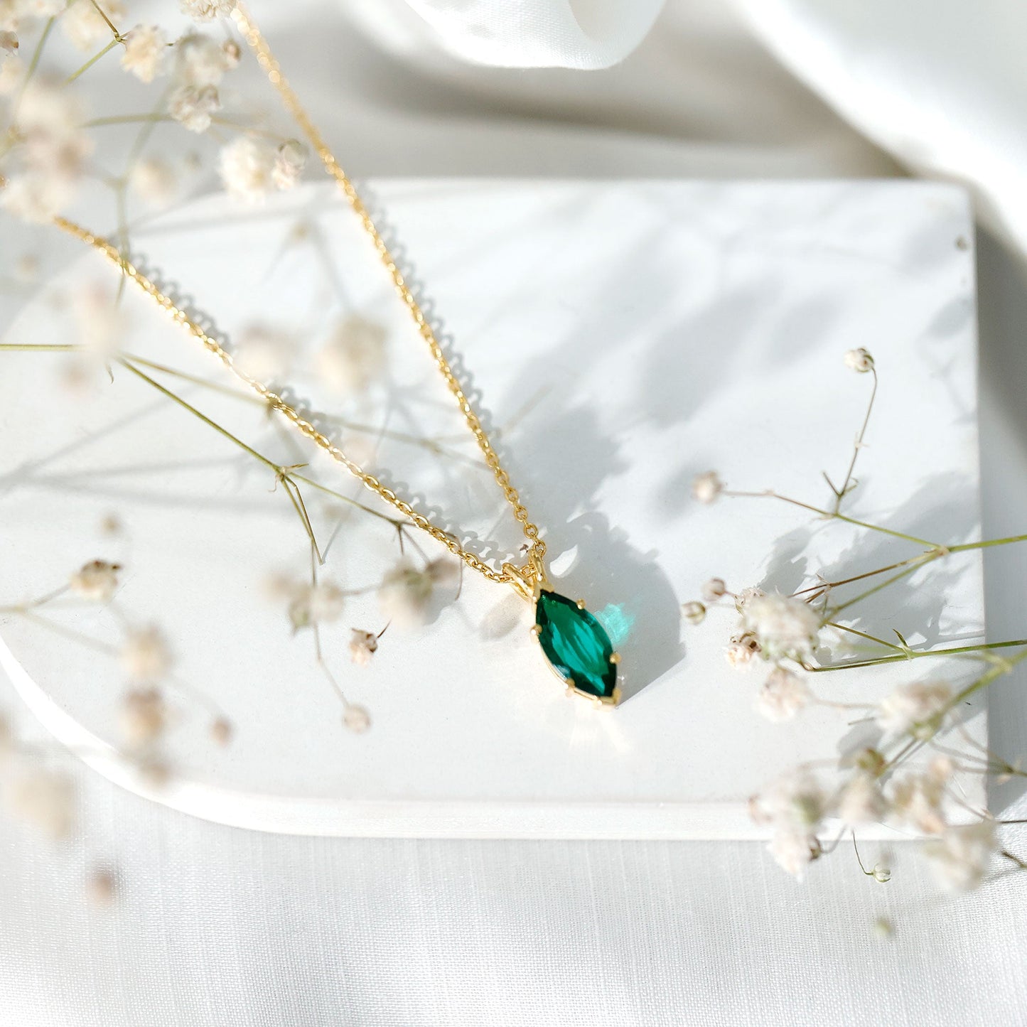 Marquise Cut 2.5 Carat Lab Grown Emerald Chain Necklace