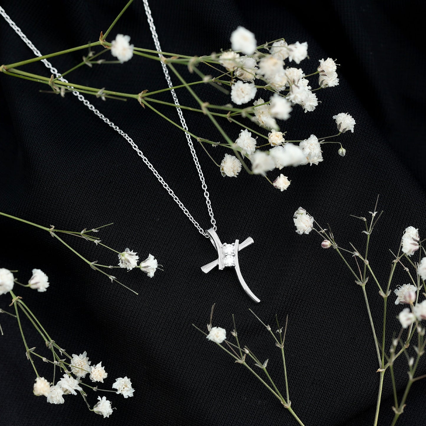 Certified Moissanite Cross Pendant Necklace With Chain