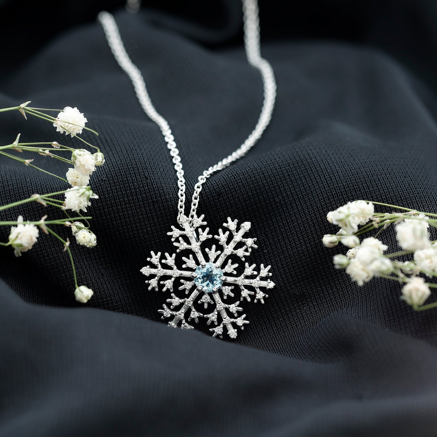 Snowflake Pendant Necklace with Aquamarine and Diamond
