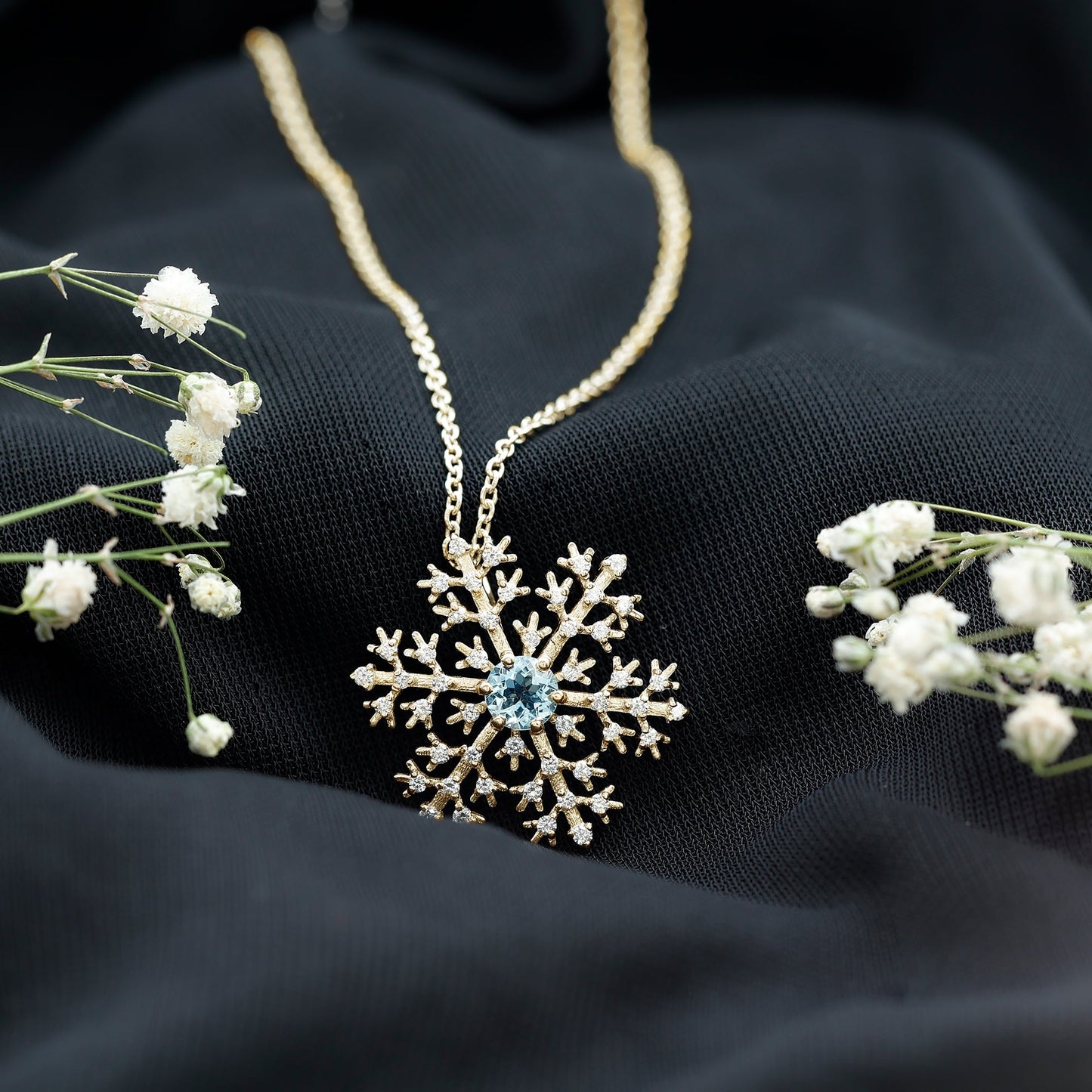 Snowflake Pendant Necklace with Aquamarine and Diamond