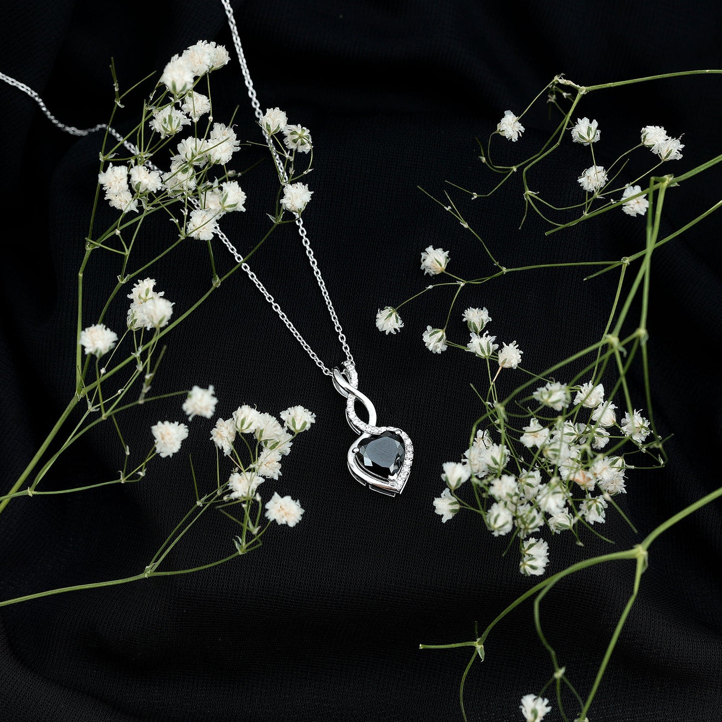 2 Carat Black Onyx Infinity Heart Pendant with Diamond
