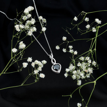 2 Carat Black Onyx Infinity Heart Pendant with Diamond