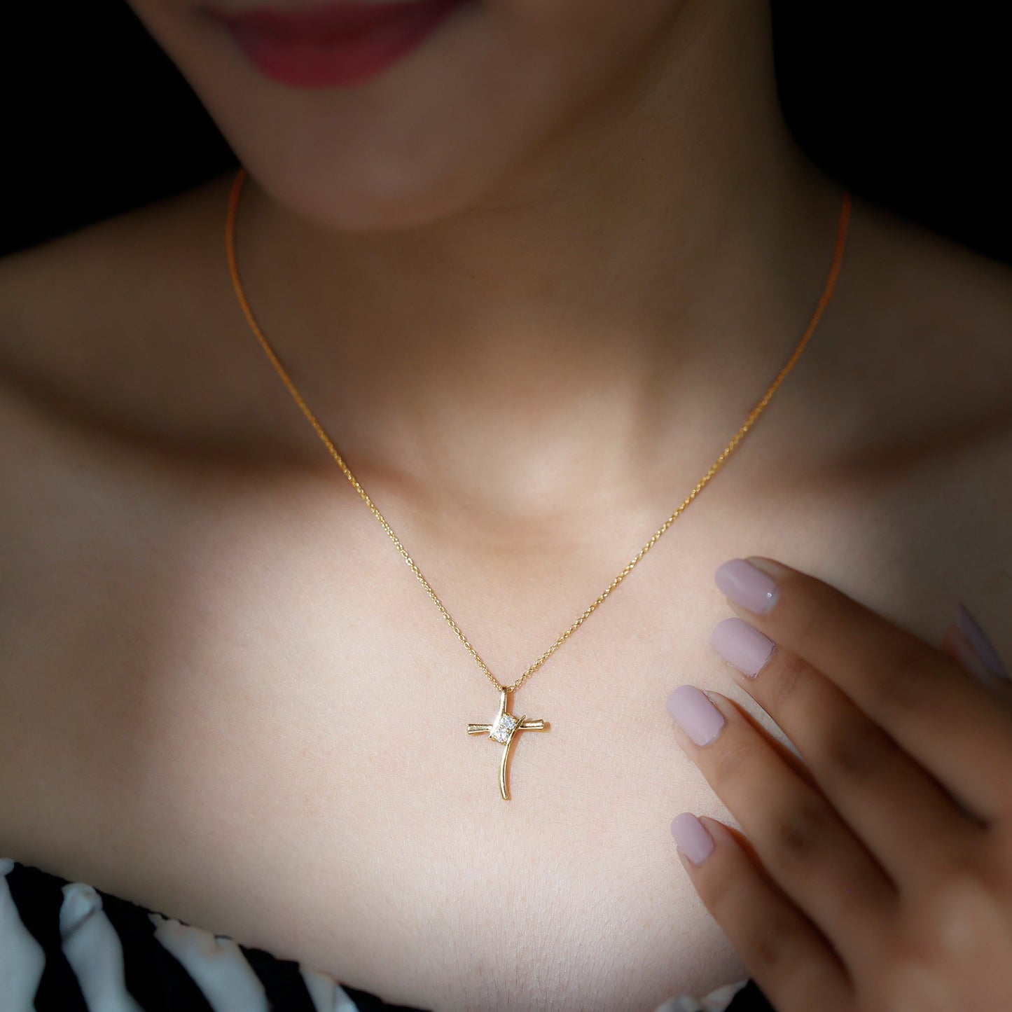 0.14 CT Lab Grown Diamond Cross Necklace (Hidden Bail)