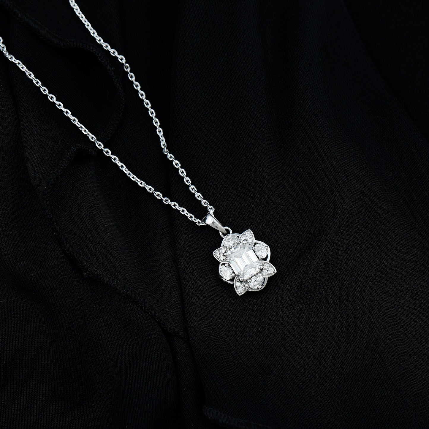 Certified 2.8 Carat Emerald Cut Moissanite Designer Necklace With Silver Chain