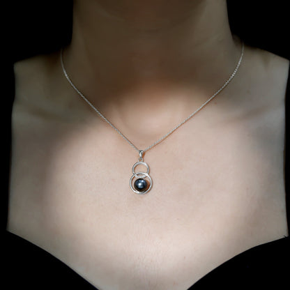 Handpicked Black Pearl Circle Necklace with Diamond
