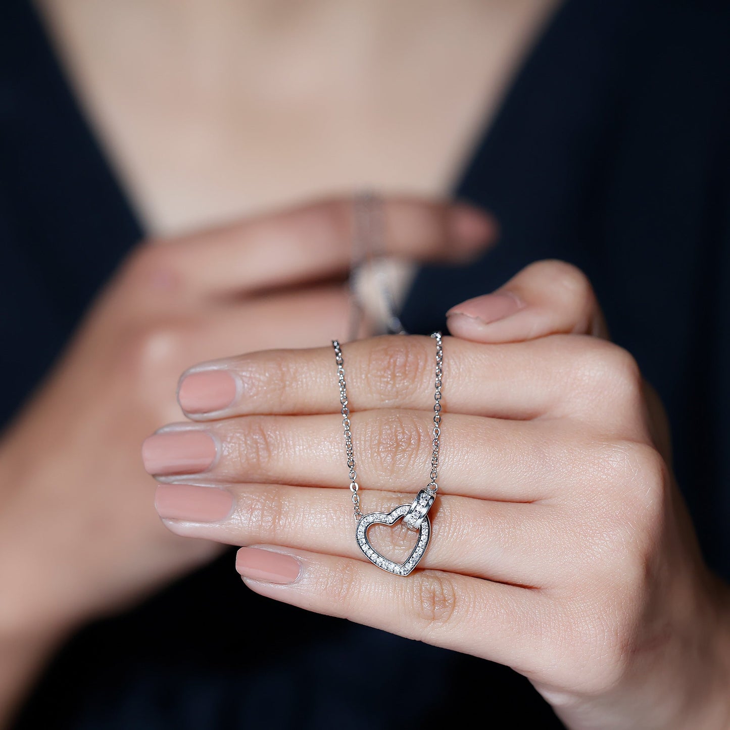 Certified Cubic Zirconia Heart Shaped Necklace In Silver