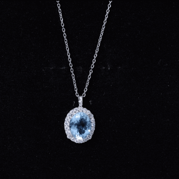 Genuine 2.5 Carat Oval Shaped Aquamarine Statement Necklace With Silver Chain
