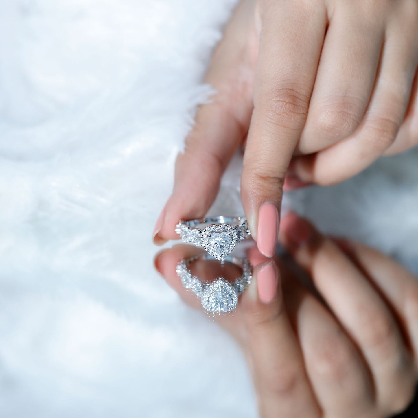 1.5 CT Heart Shape Moissanite Engagement Ring with Accent