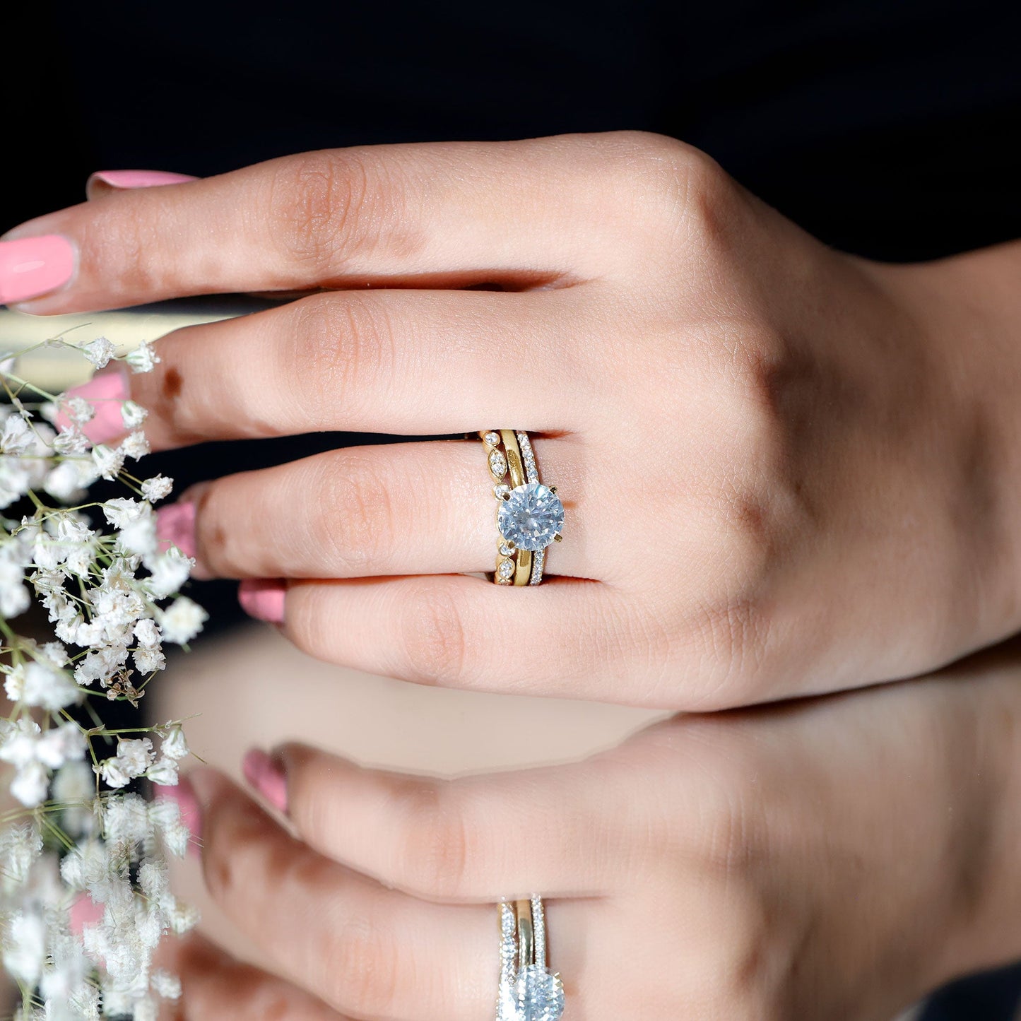 Round shape Solitaire Moissanite Trio Wedding Ring Set
