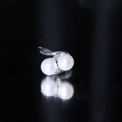 Freshwater Pearl Toi Et Moi Engagement Ring with Diamond
