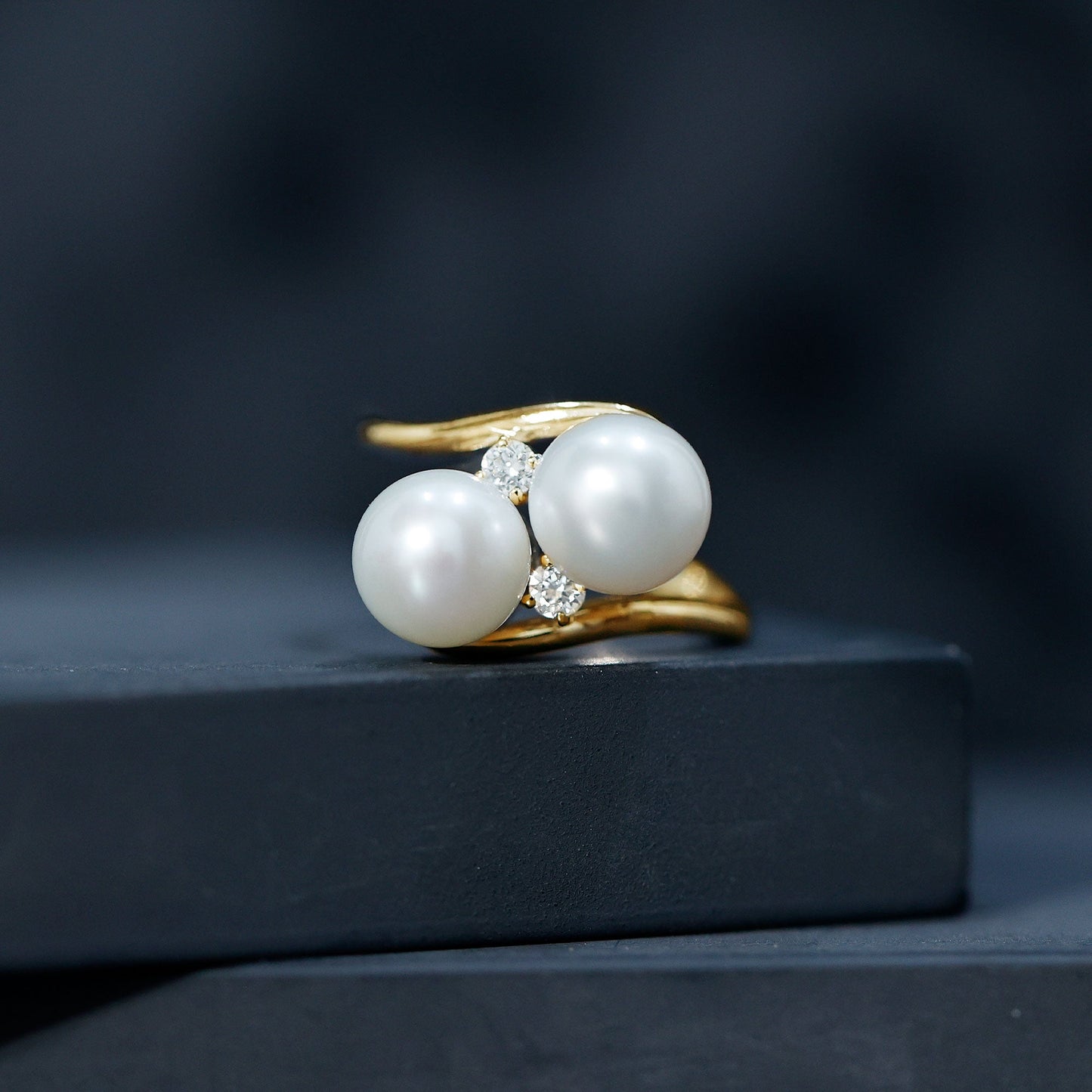 Freshwater Pearl Toi Et Moi Engagement Ring with Diamond