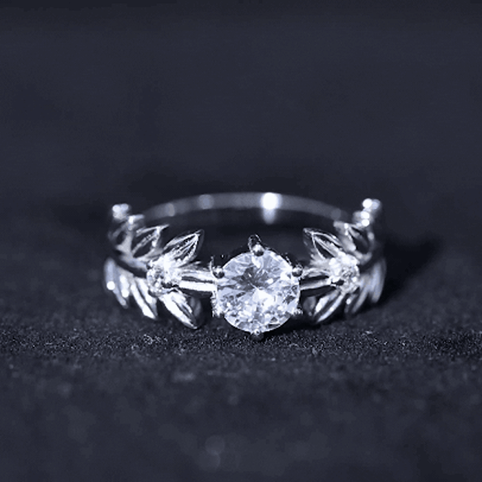 0.9 Carat Lab Grown Diamond Nature Inspired Engagement Ring