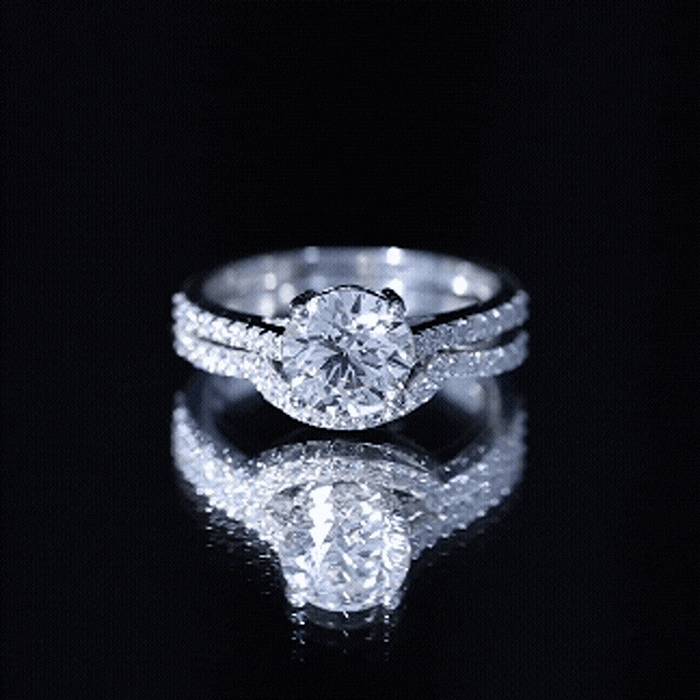 Lab Grown Diamond 2 Carat Round Engagement Ring With Ring Guard