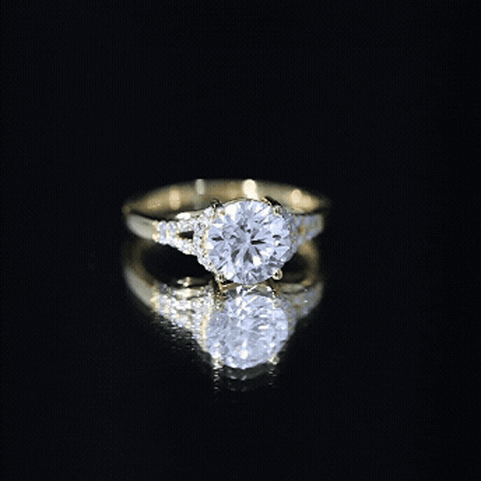 Certified 2 Carat Lab Grown Diamond Solitaire Engagement Ring for Her