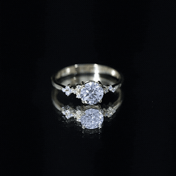 0.9 Carat Lab Grown Diamond Solitaire Engagement Ring