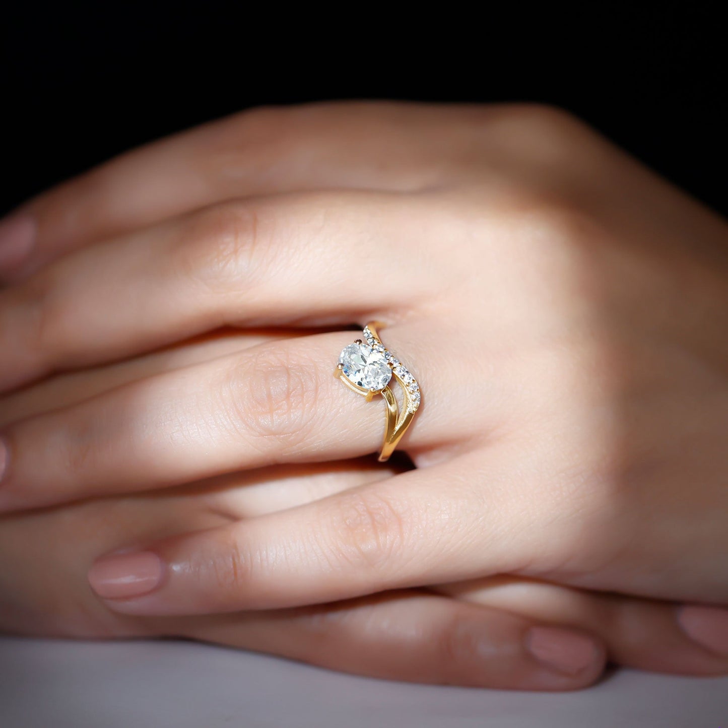 Certified 1.2 Carat Lab Grown Diamond Oval Engagement Ring For Women