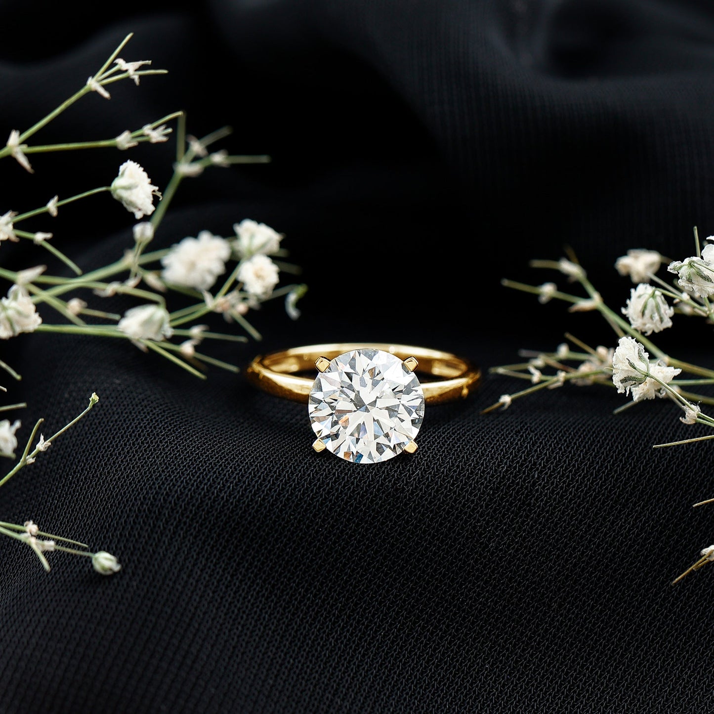 IGI Certified 3 CT Round Lab Grown Diamond Solitaire Engagement Ring