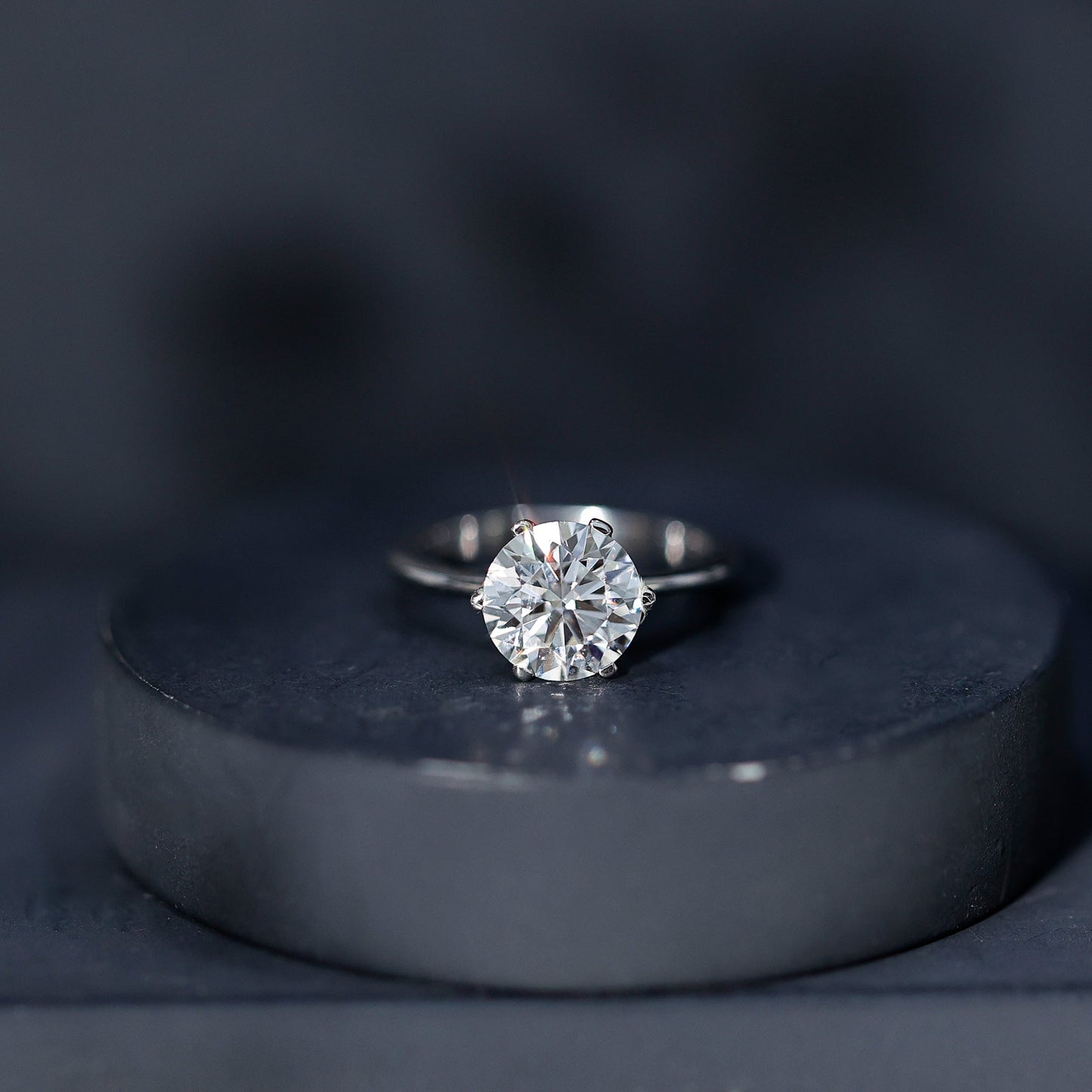 IGI Certified Lab Grown Diamond 2 CT Engagement Ring for Women