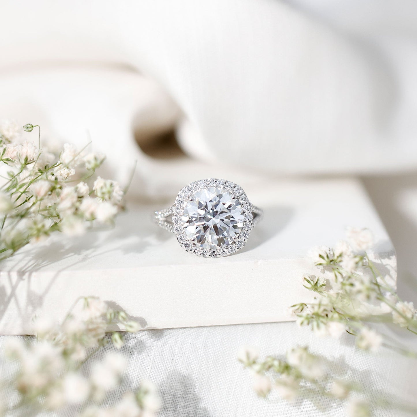 5 Carat Lab Grown Big Diamond Engagement Ring with IGI Certificate