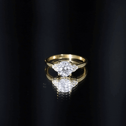 Prong Set Moissanite Classic Engagement Ring For Her