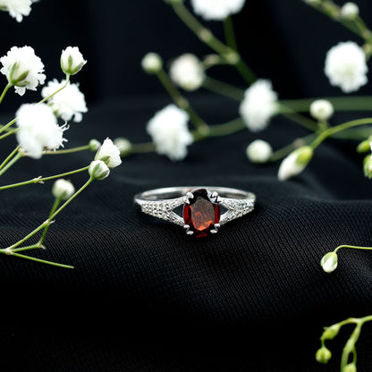 Natural 1.5 Carat Garnet Oval Engagement Ring with Diamond Split Shank