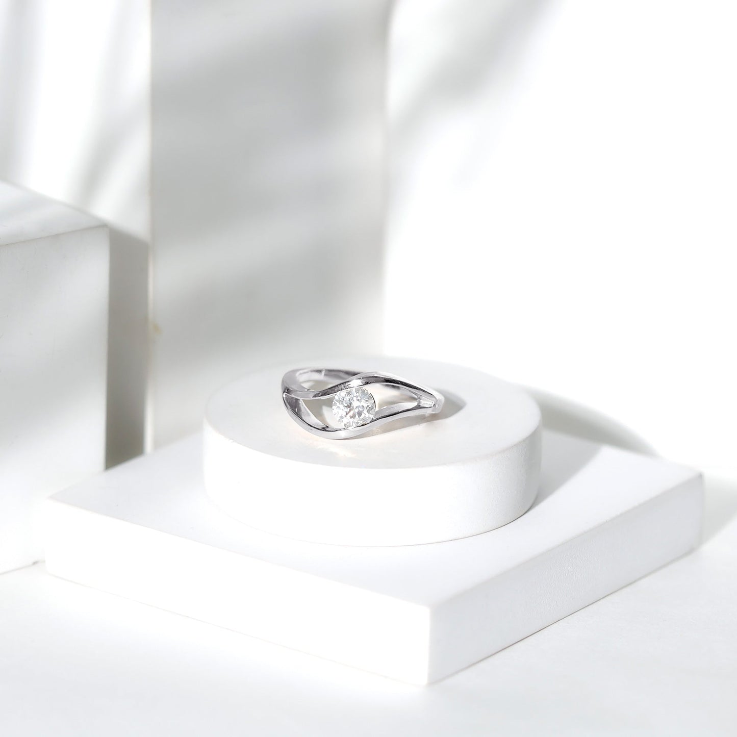 Certified 0.98 Carat Round Moissanite Solitaire Ring with Tension Setting