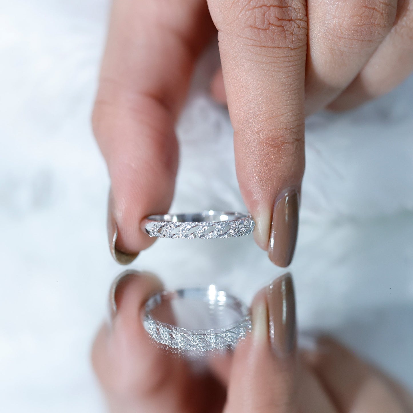 Elegant Round Shape Diamond Half Eternity Ring